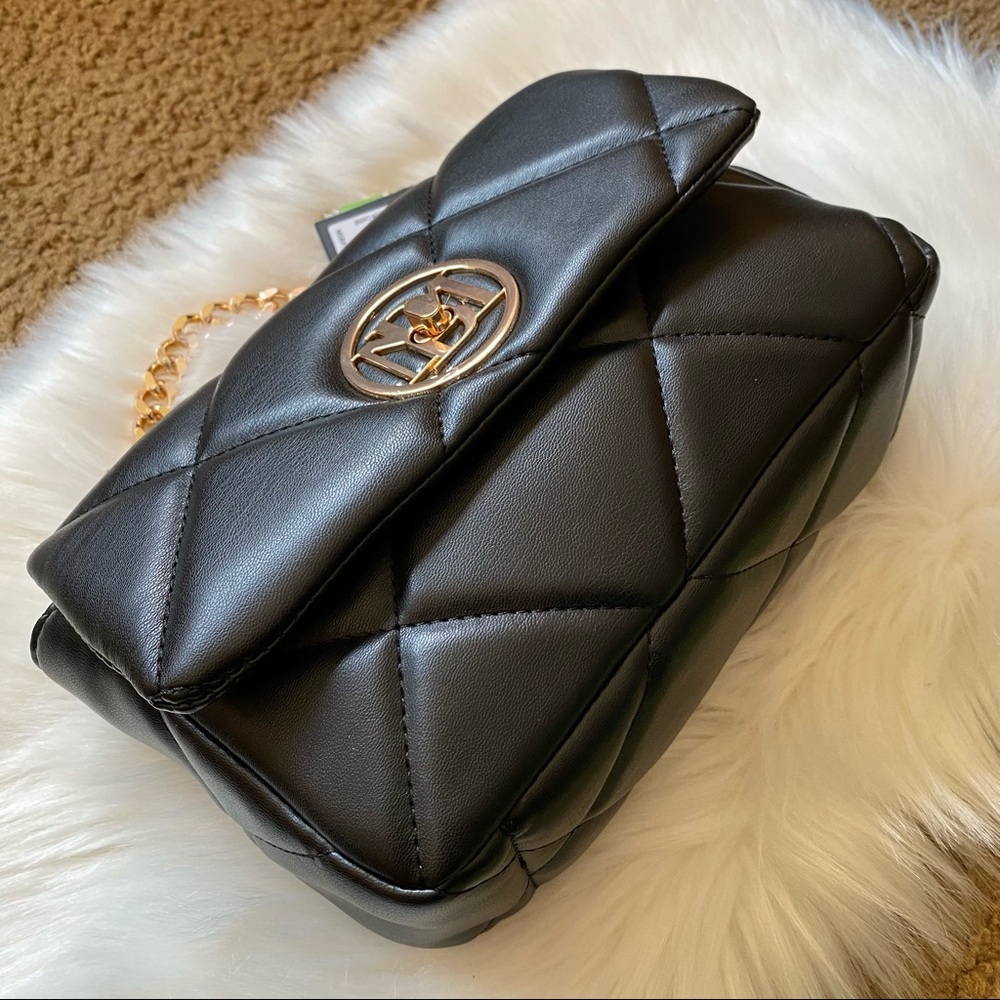 Badge Mischka vegan leather black purse - Picture 2 of 12